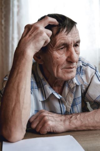 Persona mayor con demencia